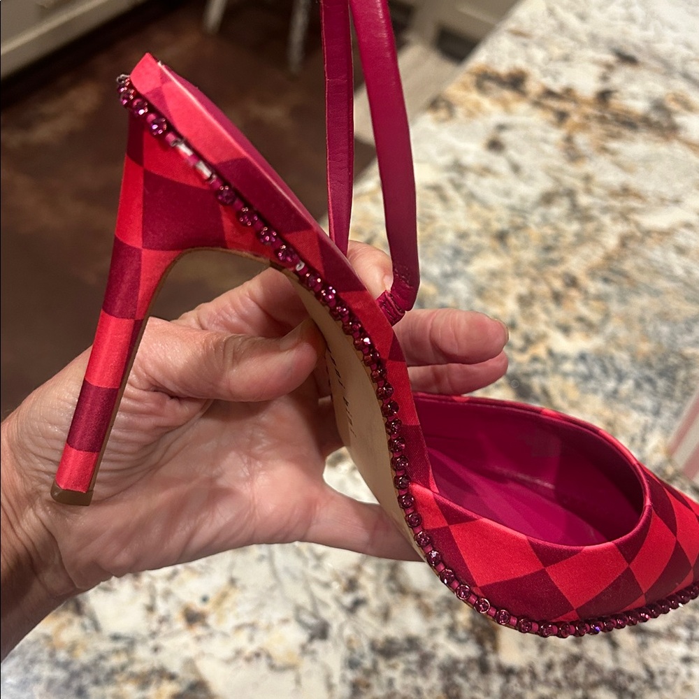 Gianni Bini Pink Checkered Slingback Heels Size 9.5 Pointed Toe Studded. - Picture 4 of 4